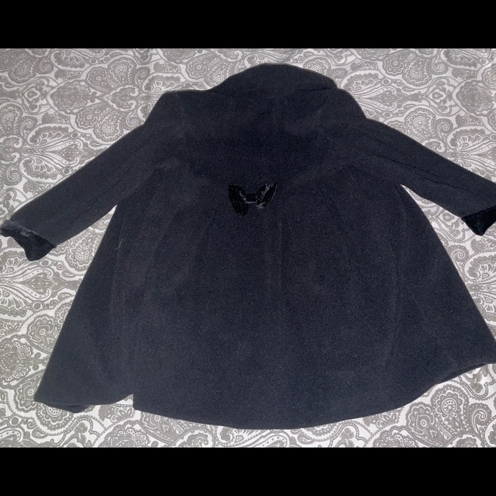 jacket - Picture 2 of 4